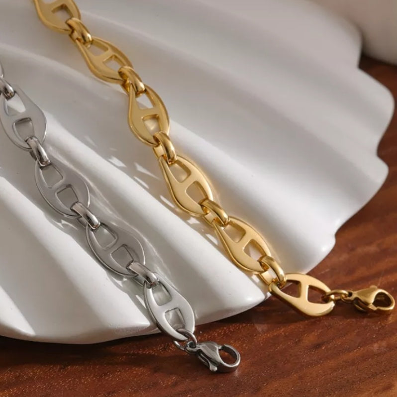 SS Irregular Pig Nose Bracelet – Requisite Store