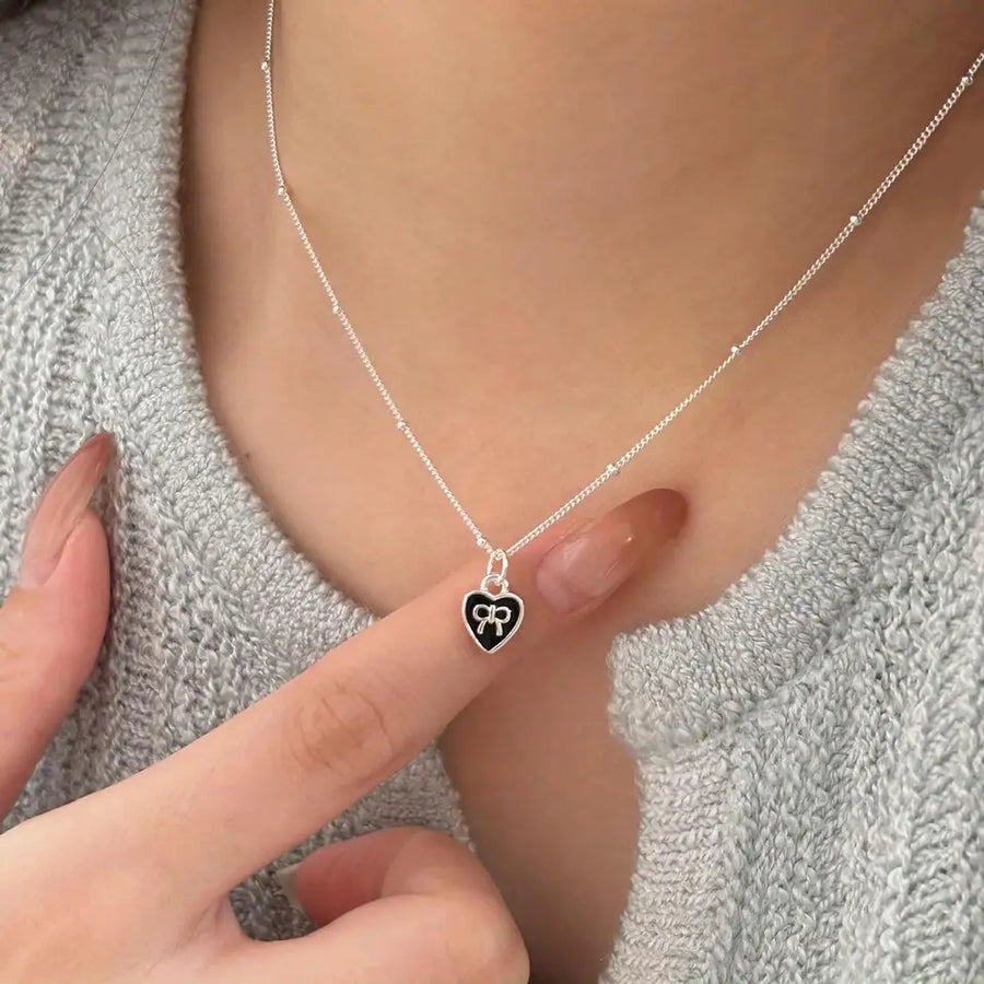 925 Noir Heart Bow Necklace