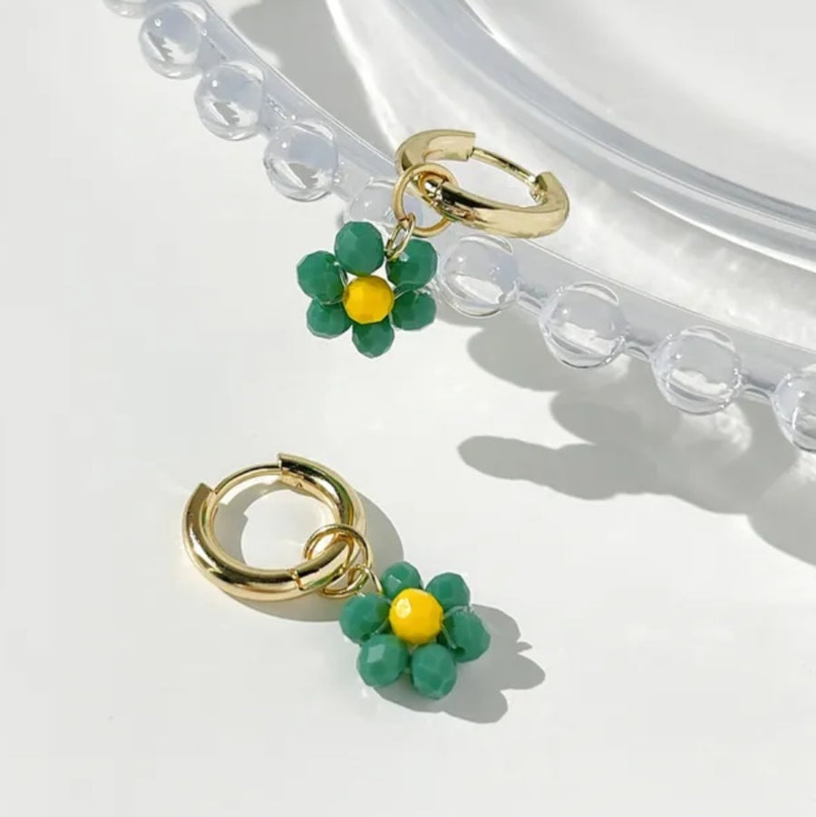 GARDEN BOHO - Sweet Daisy Beads Earhoops