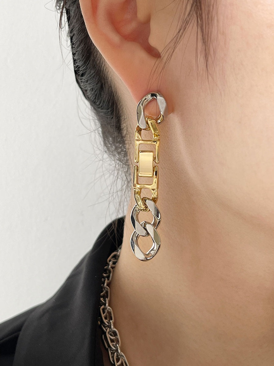 CAPSULE COLLECTION - 925 Giselle Buckle Chain Earrings