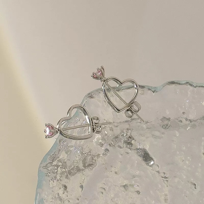 925 Fall In Love Crystal Heart Pin Earrings (BACKORDER)