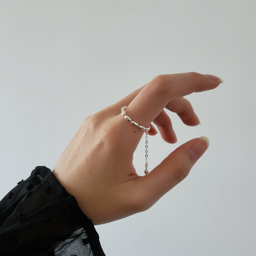 925 Minimal Beads Drawstring Ring (BACKORDER)