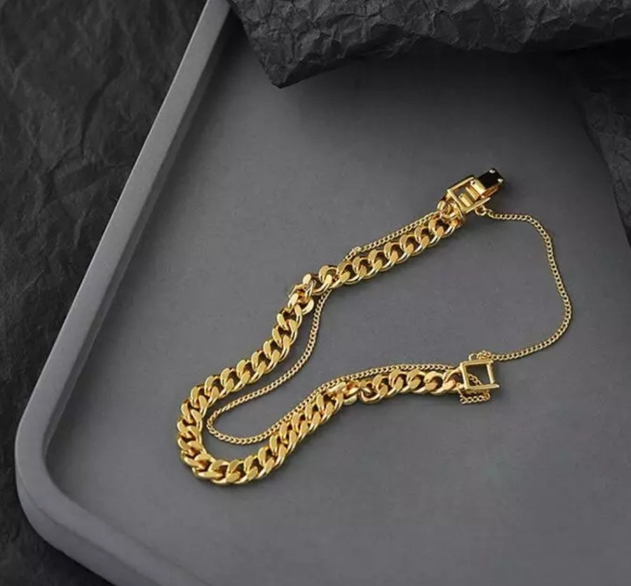 18K Buckle Layered Flat Chain Bracelet (BACKORDER)