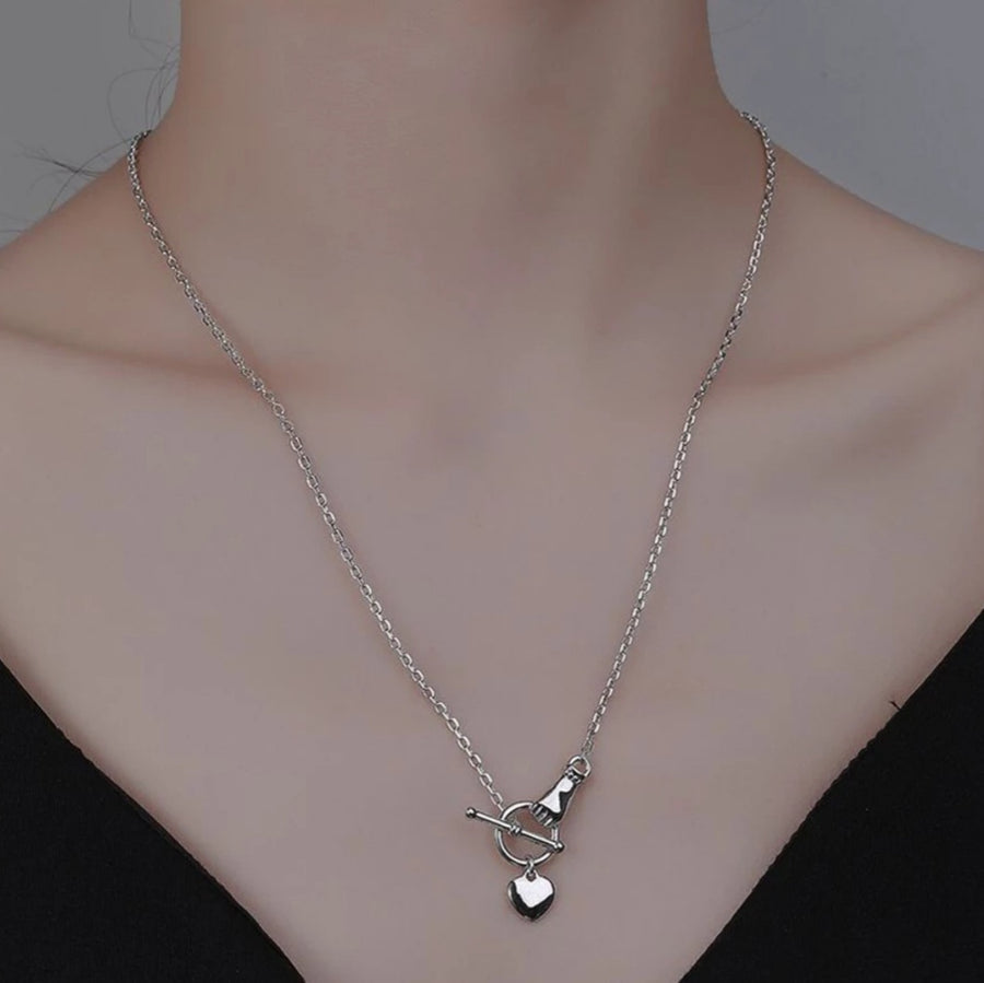 925 Little Hand x Heart T-Bar Necklace (BACKORDER)