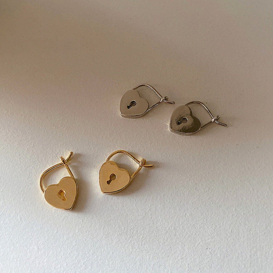 925 Heart Lock Earrings (BACKORDER)
