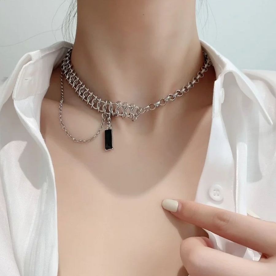 SS Side Chain Black Gem Necklace (BACKORDER)