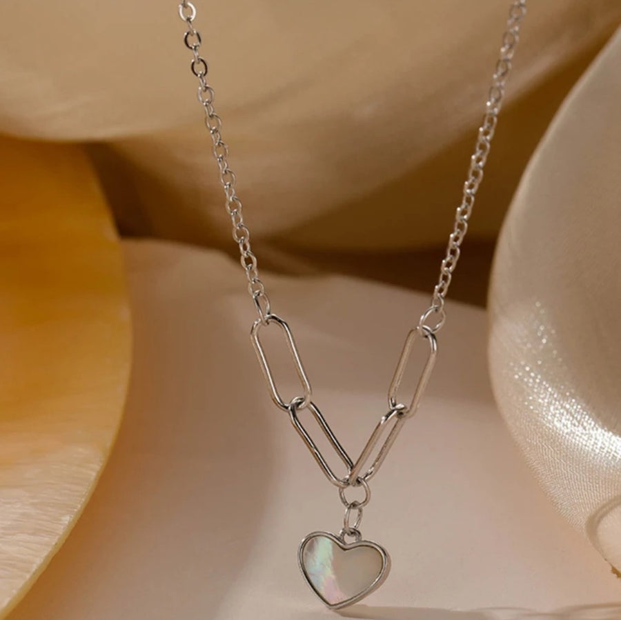 925 Moonstone Heart Chain Necklace (BACKORDER)