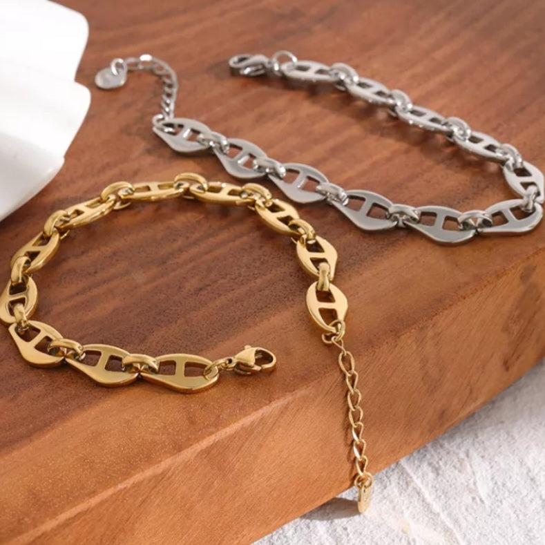 SS Irregular Pig Nose Bracelet – Requisite Store