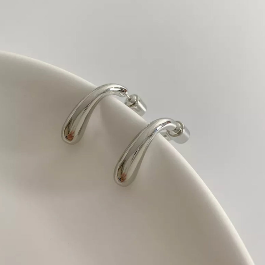 925 Curling Droplet Earrings (BACKORDER)